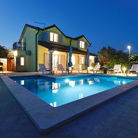 Вілла Relax House Nizic Drazice Екстер'єр фото