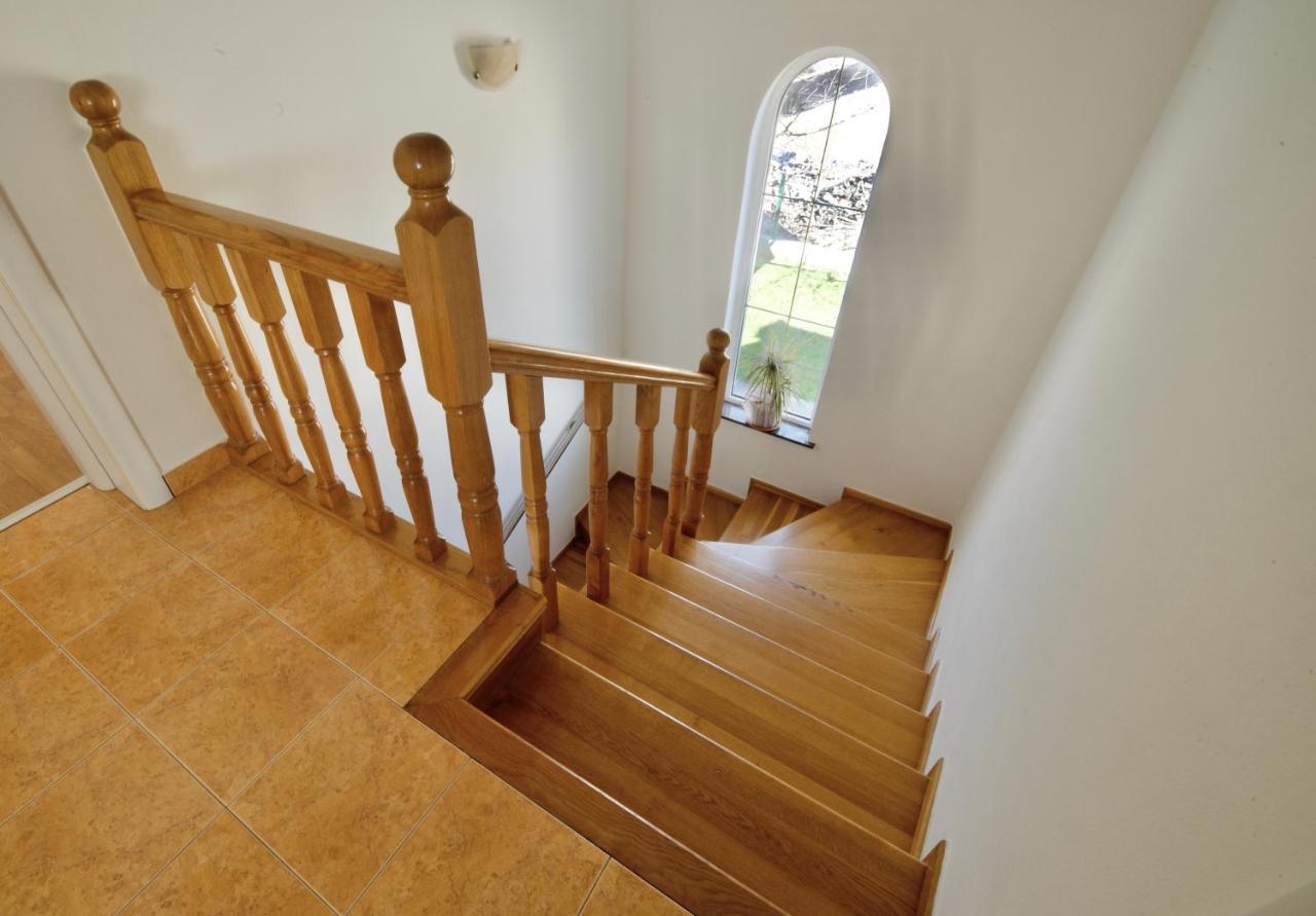 Вілла Relax House Nizic Drazice Екстер'єр фото